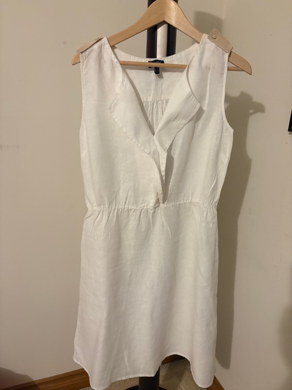 Armani Jeans White Sleeveless V-Neck Linen Dress